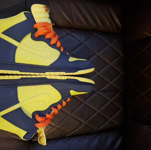 Nike Dunk High Homer Simpson Size 10 - Picture 6 of 8